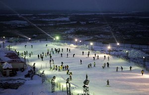 游客也可以在滑雪场滑雪.jpg