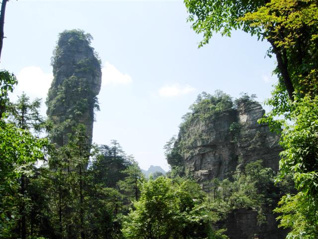 下山途中的南天一柱