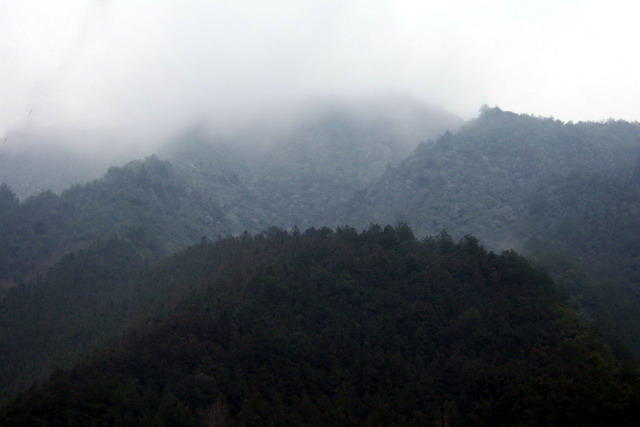 高山积雪