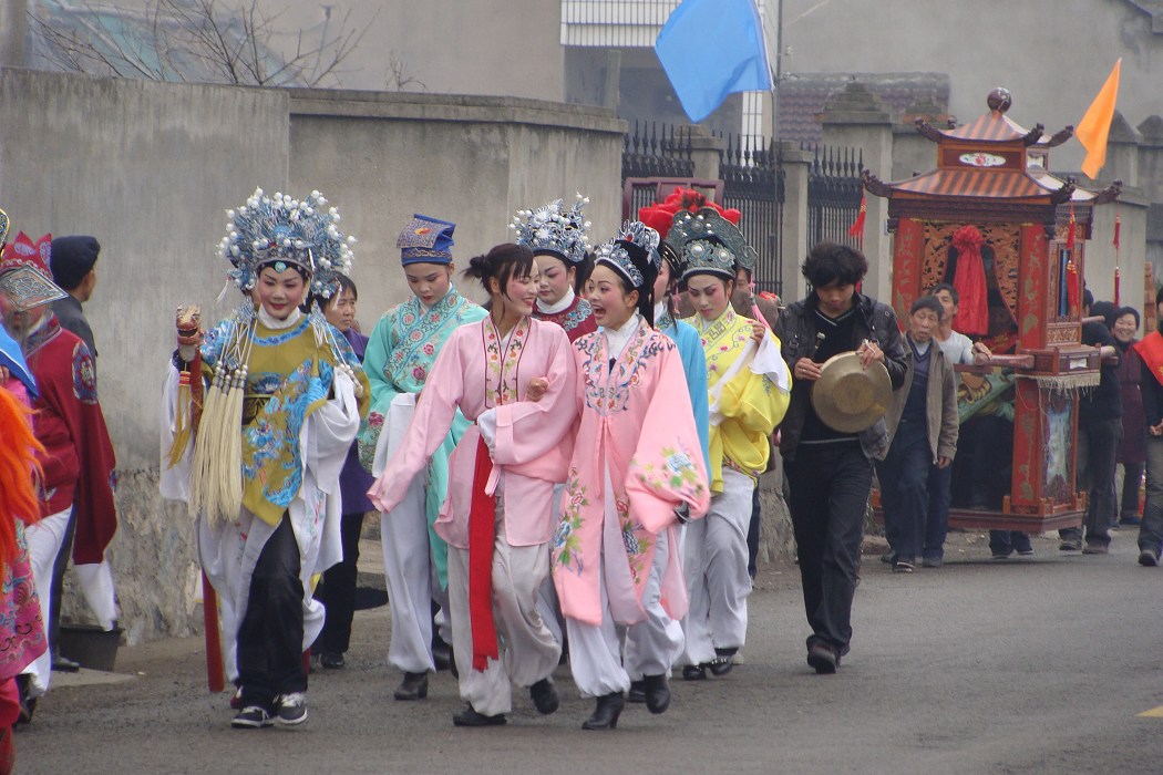 添光增彩贺圆谱