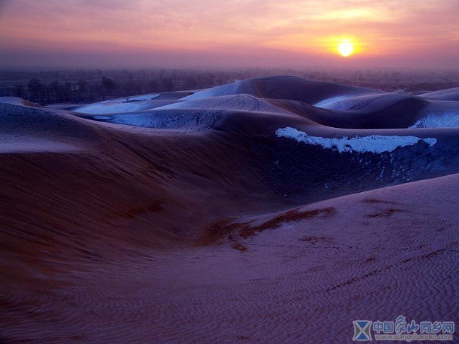 沙漠雪景1.jpg