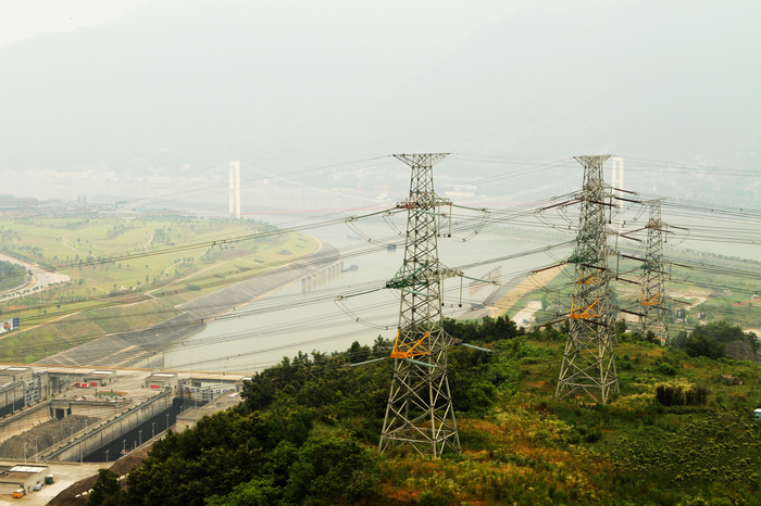 三峡库区电塔