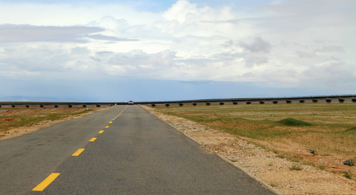 公路与铁路桥